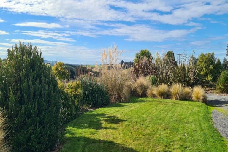 Photo of property in 153 Romahapa Road, Romahapa, Balclutha, 9271