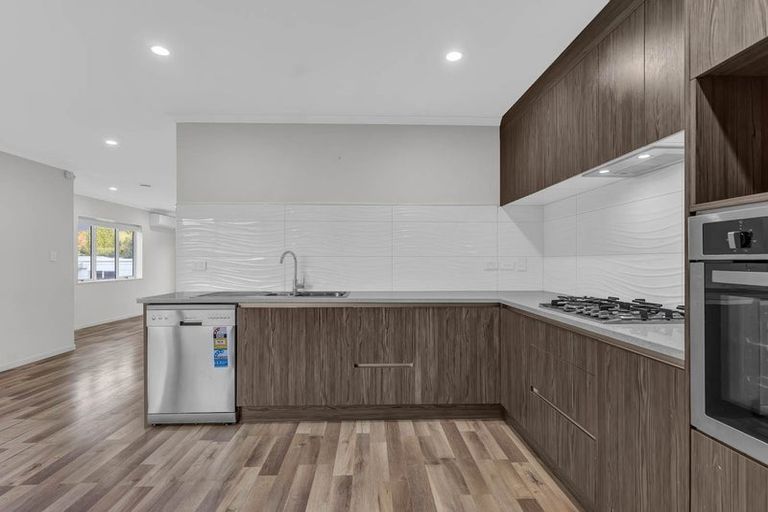 Photo of property in 17f Prictor Street, Papakura, 2110