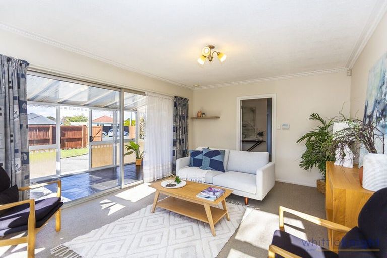 Photo of property in 1 Fulham Street, Islington, Christchurch, 8042