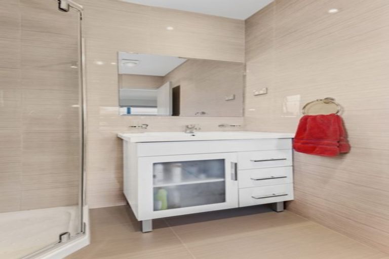 Photo of property in 7 Mcburney Place, Mangere East, Auckland, 2024