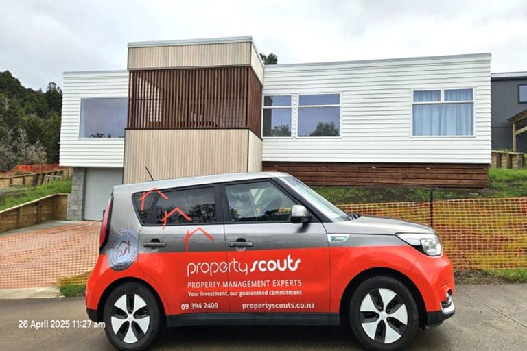 Photo of property in 24 Milla Mae Rise, Woodhill, 0110