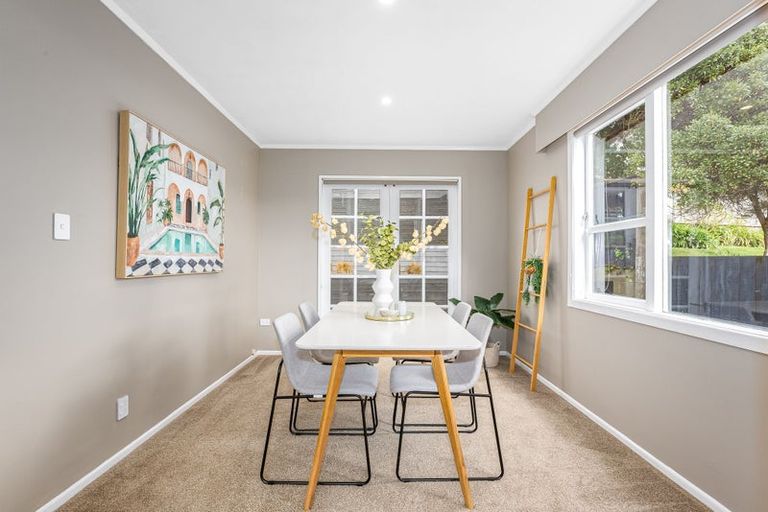 Photo of property in 9 Brora Crescent, Papakowhai, Porirua, 5024