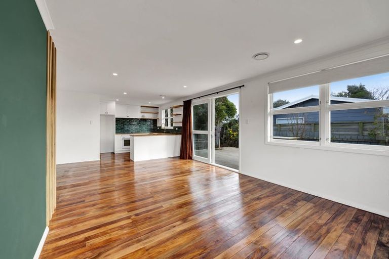 Photo of property in 5 Kepa Street, Ohawe, Hawera, 4671