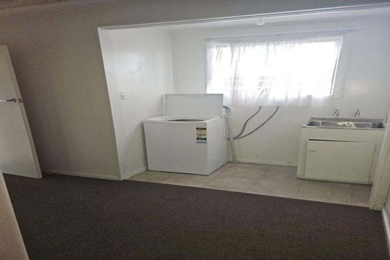 Photo of property in 26 Lowe Street, Avenal, Invercargill, 9810