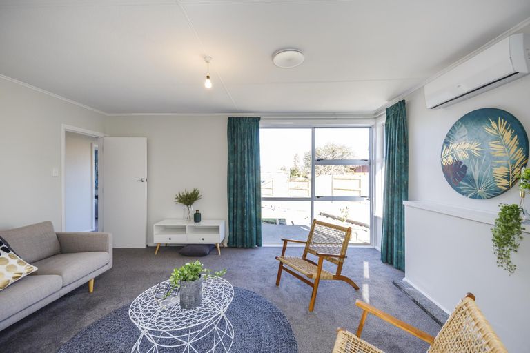 Photo of property in 10 Greenock Place, Awapuni, Palmerston North, 4412
