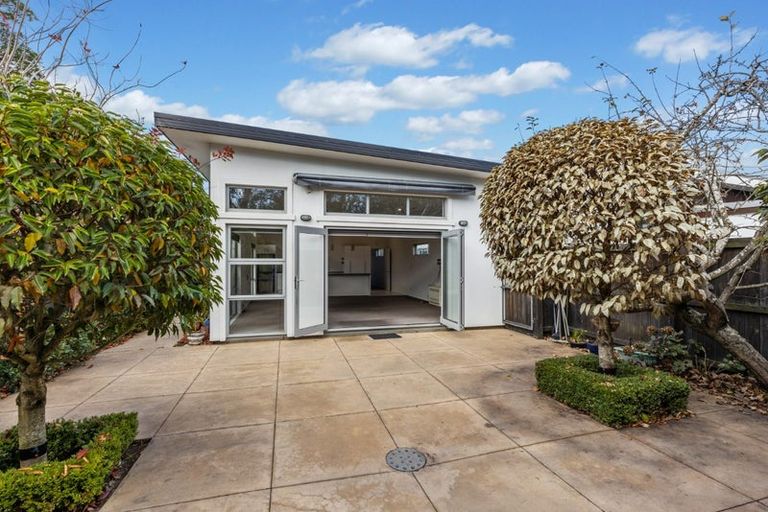 Photo of property in 123 Heaton Street, Merivale, Christchurch, 8052