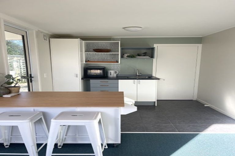 Photo of property in 53 Toru Road, Paraparaumu Beach, Paraparaumu, 5032