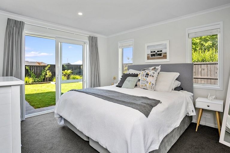 Photo of property in 3 Richards Street, Cambridge, 3434