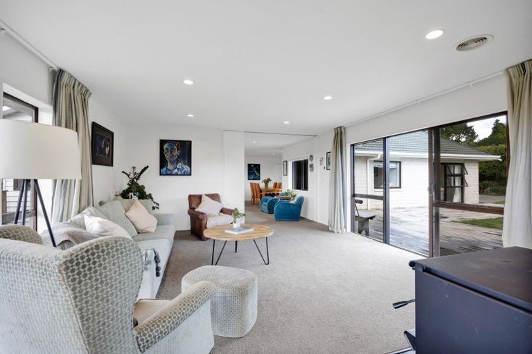 Photo of property in 515 Carrington Road, Hurworth, New Plymouth, 4371