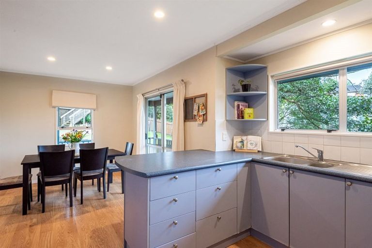 Photo of property in 4 Foley Place, Torbay, Auckland, 0632