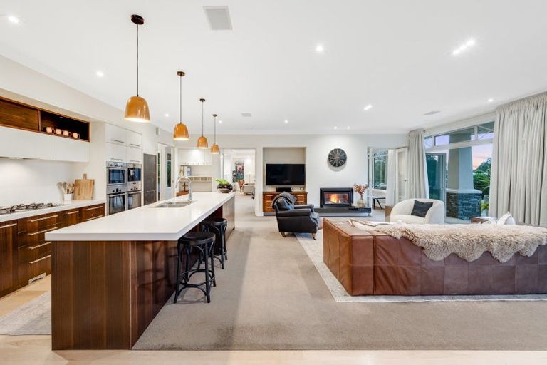 Photo of property in 1 Pearson Road, Whitford, Howick, 2571