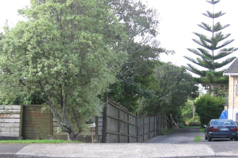 Photo of property in 125 Glengarry Road, Glen Eden, Auckland, 0602