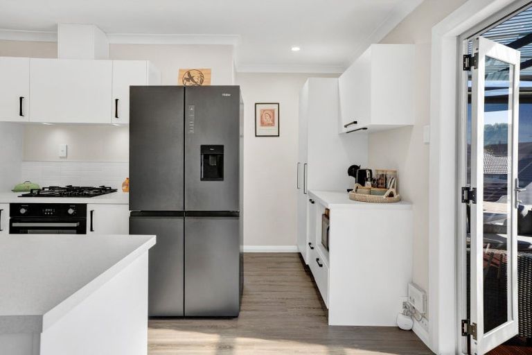 Photo of property in 7 Saxton Road, Upper Vogeltown, New Plymouth, 4310