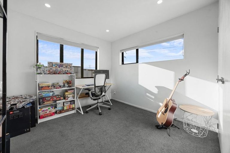 Photo of property in 6 Faithful Drive, Karaka, Papakura, 2113