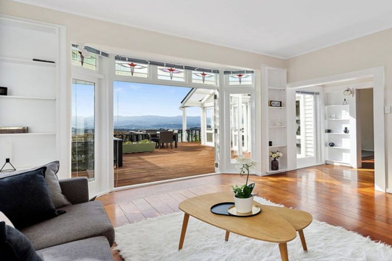 Photo of property in 39 Karepa Street, Brooklyn, Wellington, 6021