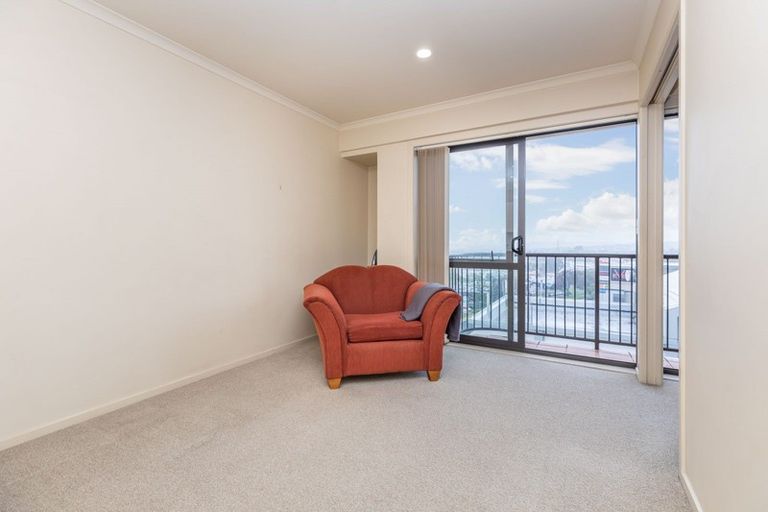Photo of property in 11h/18 Ronwood Avenue, Manukau, Auckland, 2104