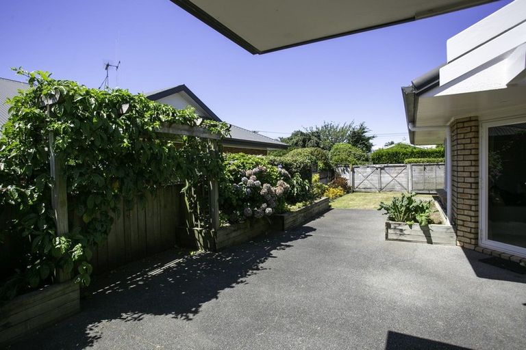 Photo of property in 58 Princes Street, Cambridge, 3434