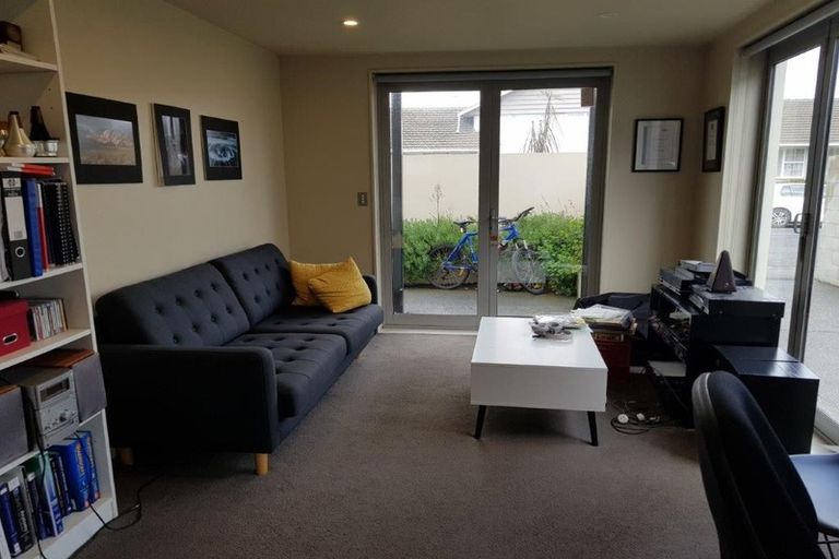 Photo of property in 4/23 Clare Road, St Albans, Christchurch, 8014