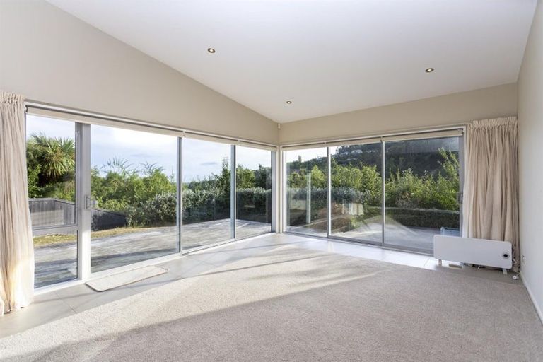 Photo of property in 7 Maurice Knowles Lane, Cashmere, Christchurch, 8022