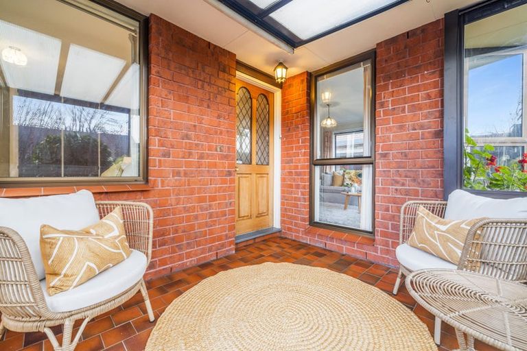 Photo of property in 2/1 Alvarez Place, Somerfield, Christchurch, 8024