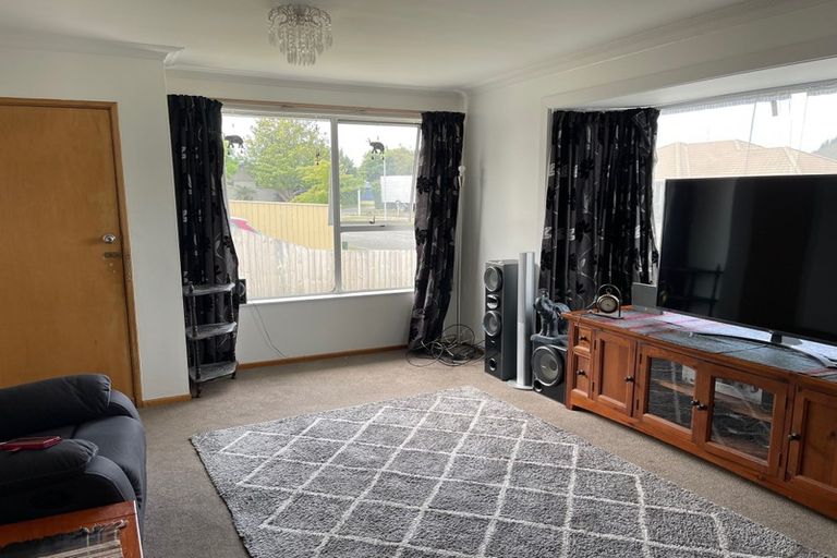 Photo of property in 90 Kaiwara Street, Hoon Hay, Christchurch, 8025