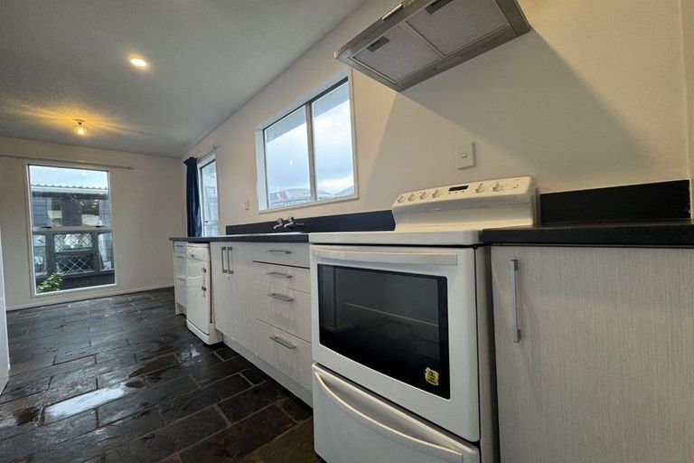 Photo of property in 68 Estuary Road, New Brighton, Christchurch, 8061