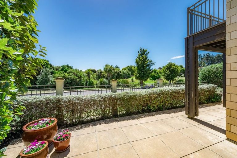 Photo of property in 5 Jade Lane, Paraparaumu, 5032