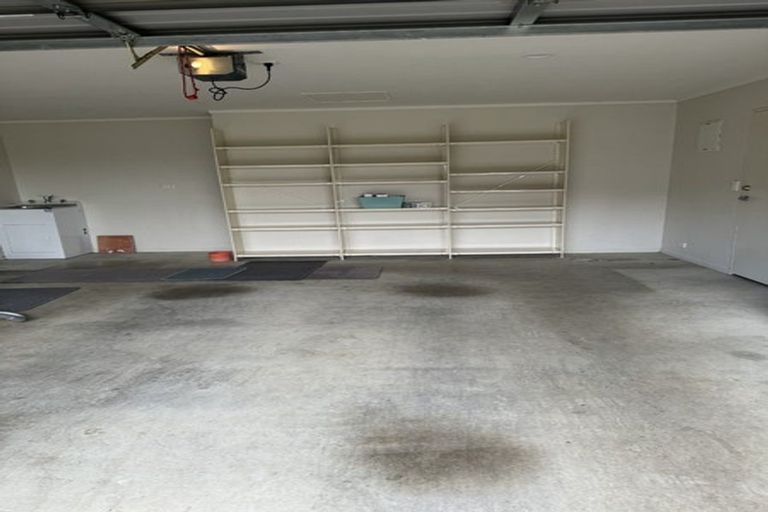 Photo of property in 7 Luna Place, Henderson, Auckland, 0612