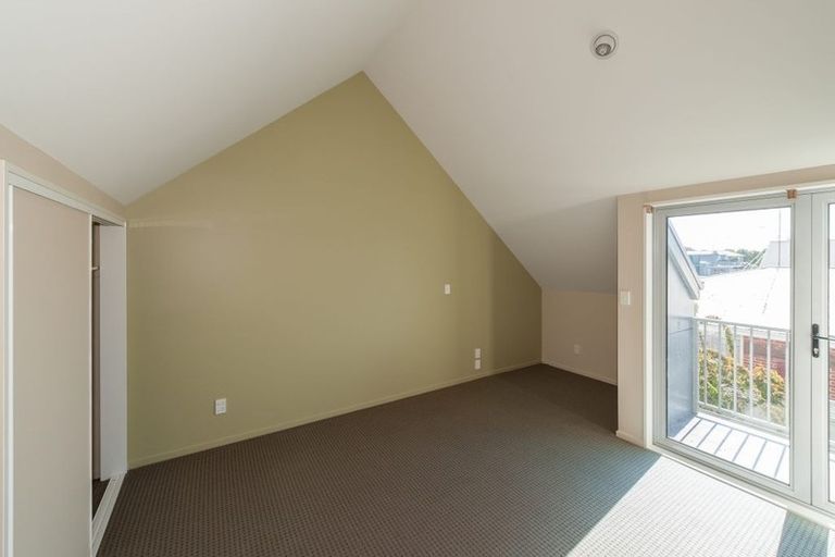 Photo of property in 2/1010 Colombo Street, St Albans, Christchurch, 8014