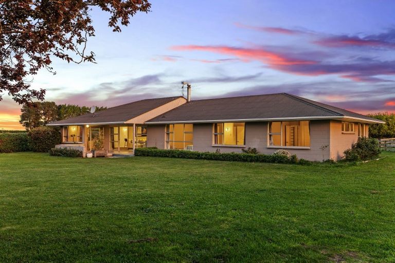 Photo of property in 755 Sandy Knolls Road, West Melton, Christchurch, 7675