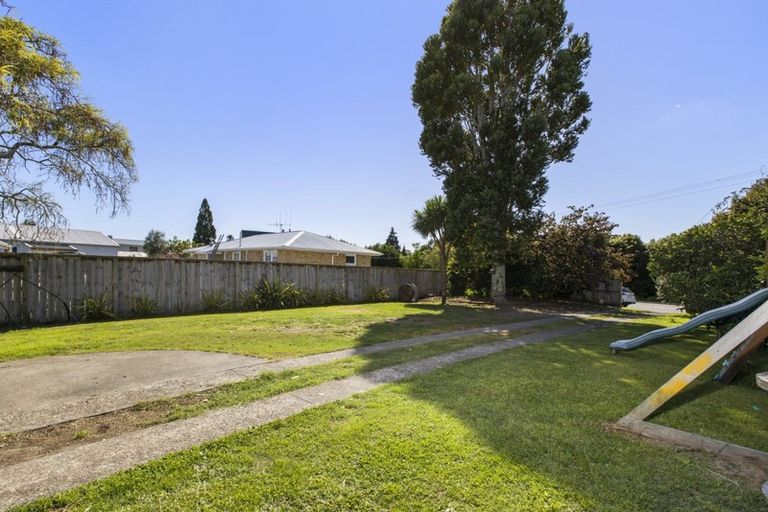Photo of property in 73 Dunlop Road, Te Puke, 3119