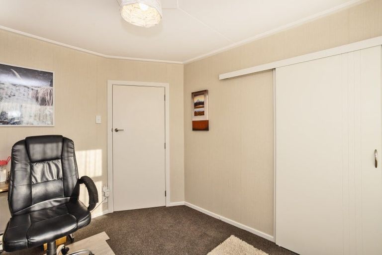 Photo of property in 5 Pine Crescent, Hargest, Invercargill, 9810