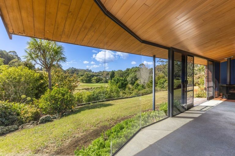 Photo of property in 24 Access Heights, Kerikeri, 0230