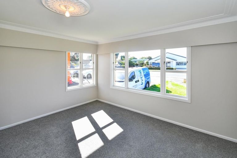 Photo of property in 1/72 Clevedon Road, Papakura, 2110