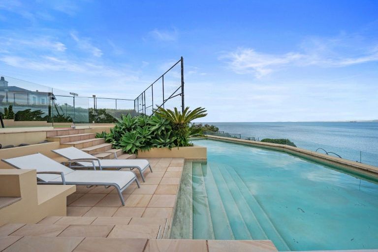 Photo of property in 207 Beach Road, Campbells Bay, Auckland, 0630