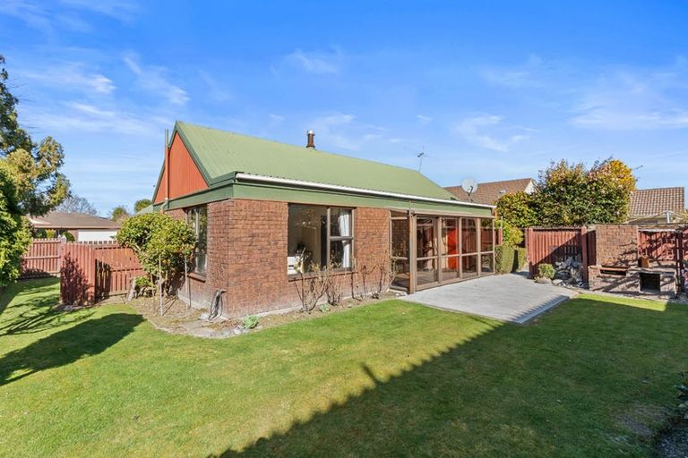 Photo of property in 39 Corfe Street, Ilam, Christchurch, 8041