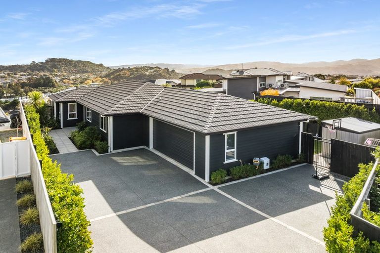 Photo of property in 156 Navigation Drive, Whitby, Porirua, 5024