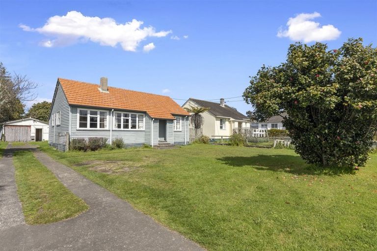 Photo of property in 12 Station Road, Te Puke, 3119