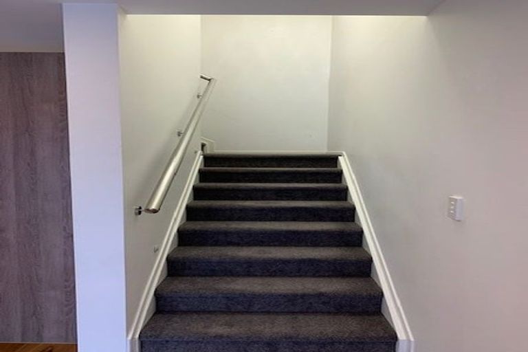 Photo of property in 5a Divine Lane, Manurewa, Auckland, 2102