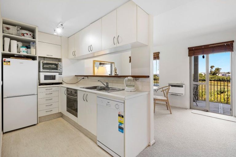 Photo of property in 4/45 Byron Avenue, Takapuna, Auckland, 0622