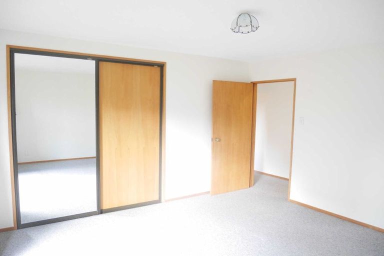 Photo of property in 89 Hawthornden Road, Avonhead, Christchurch, 8042