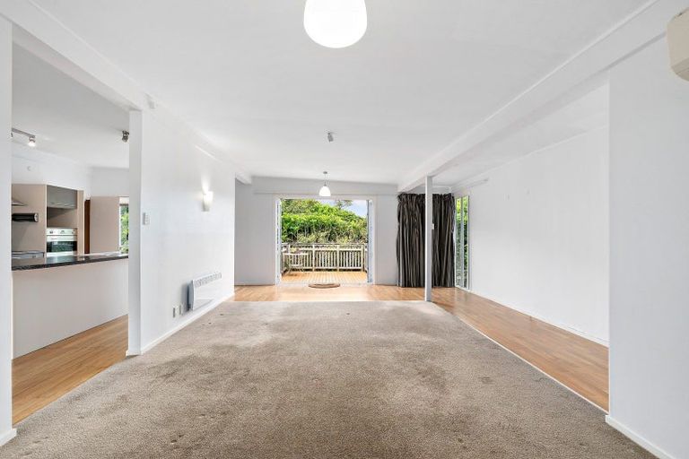 Photo of property in 3 Mamaku Grove, Khandallah, Wellington, 6035