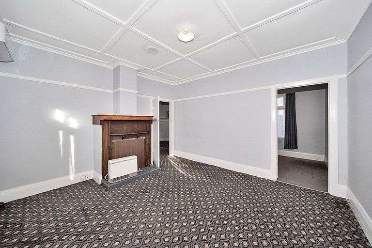 Photo of property in 52 Waihi Road, Hawera, 4610