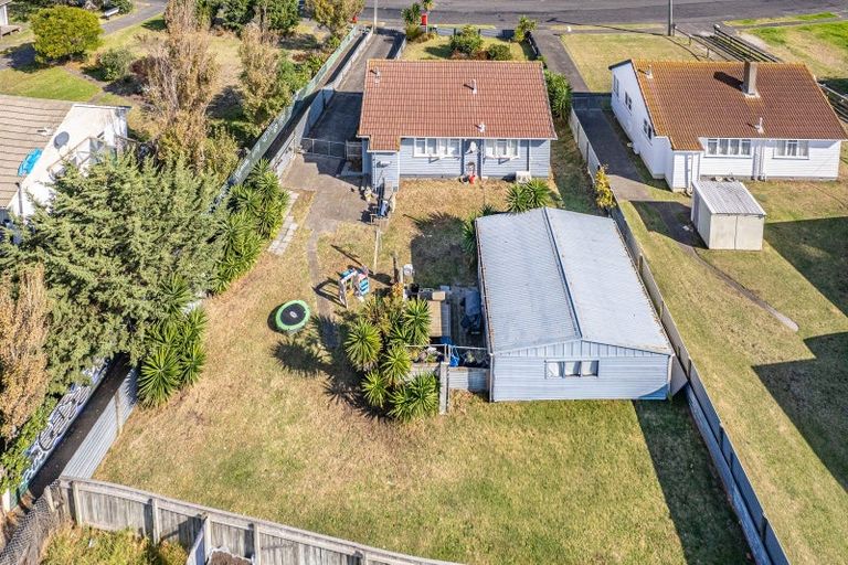 Photo of property in 51 Kowhai Street, Castlecliff, Whanganui, 4501