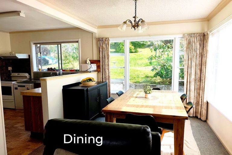 Photo of property in 353 Main Road, Tawa, Wellington, 5028