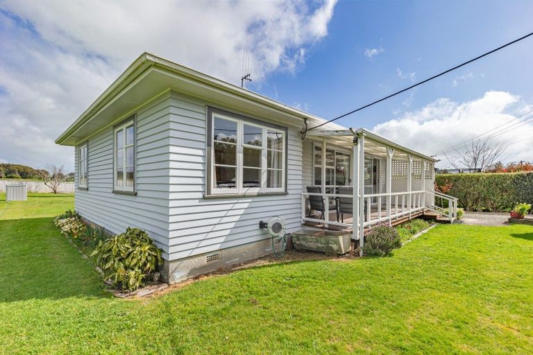 Photo of property in 57 Kuku Beach Road, Kuku, Levin, 5570