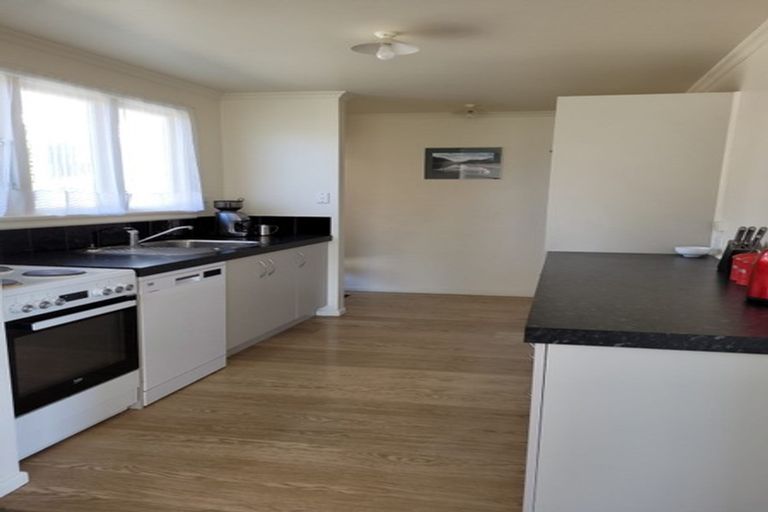 Photo of property in 43 Mackinnon Loop, Te Anau, 9600