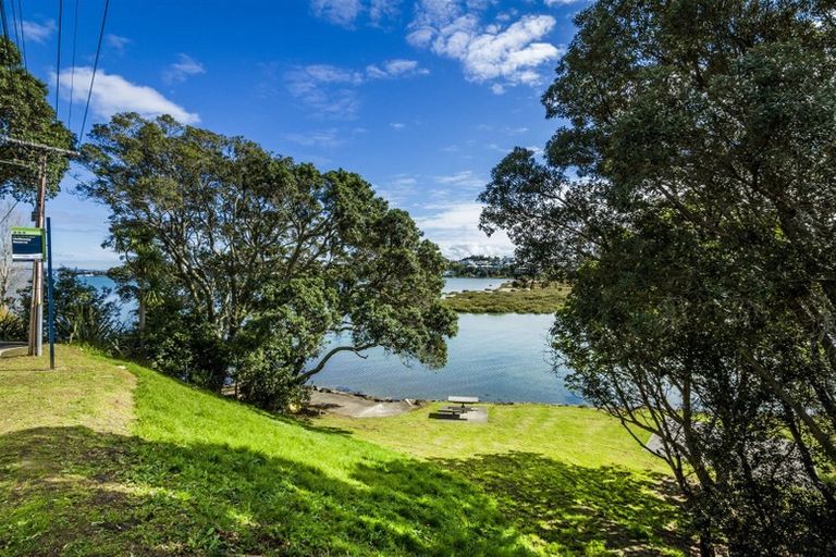Photo of property in 2/55 Aramoana Avenue, Devonport, Auckland, 0624