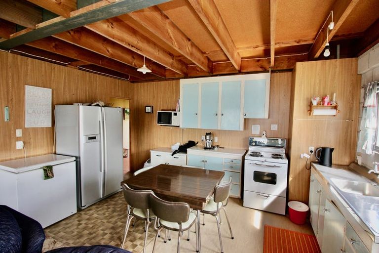 Photo of property in 103 Wharekaho Sh25 Road, Wharekaho, Whitianga, 3592