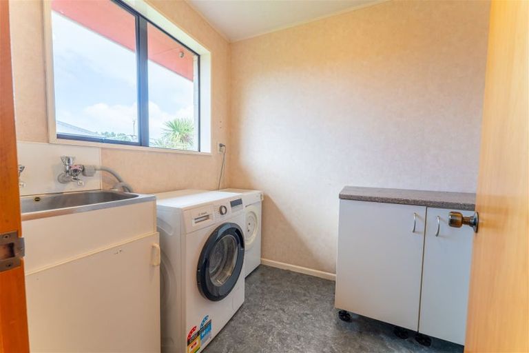 Photo of property in 52 Salisbury Crescent, Oamaru North, Oamaru, 9400